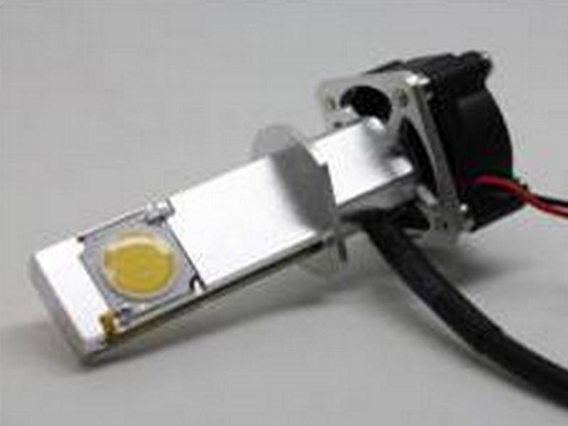 H1-2SMD-1800lm.jpg