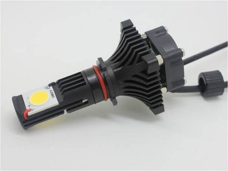 P13W1800LM2SMD1512CREE.jpg